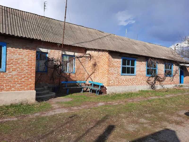 Нежитлові будівлі і споруди, 795,2 кв. м, вул. Котляревського, 179