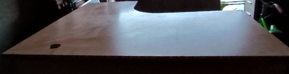 Кутовий.  стіл .