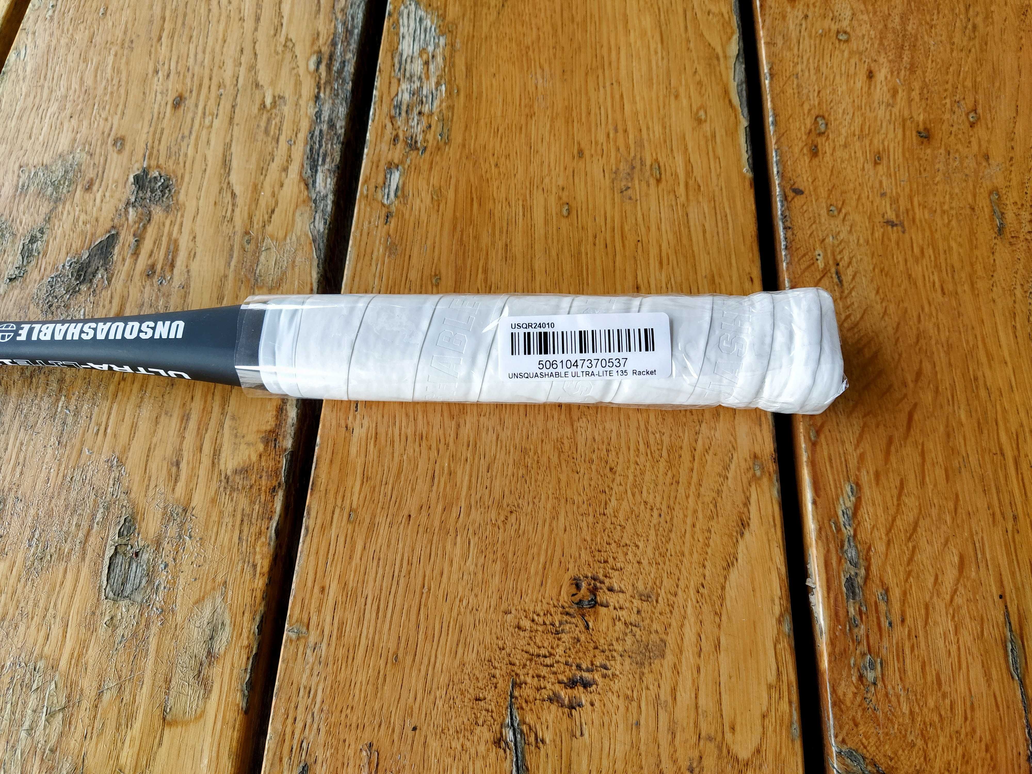 Нова ракетка для сквошу Unsquashable Ultra-Lite 135