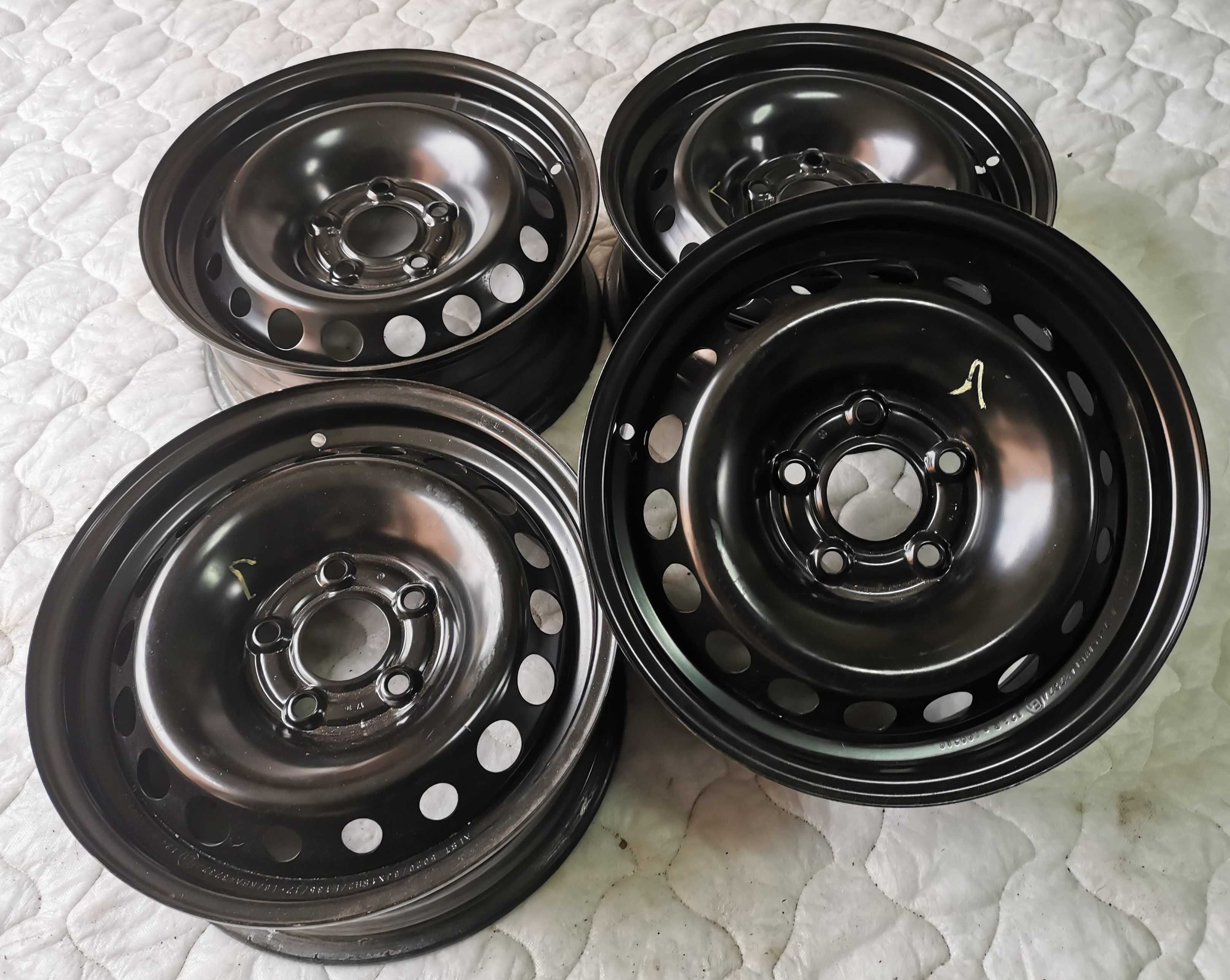 4x felgi stalowe 6Jx15 Renault Megane nowe Alcar