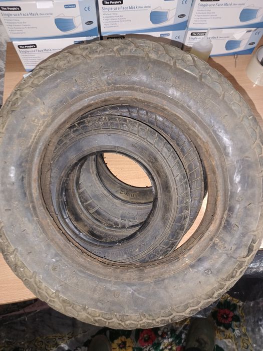 Резина на самокат,коляску,скутер