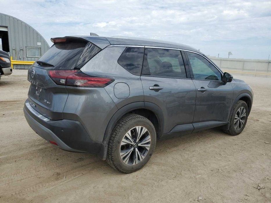 Nissan Rogue SV 2021