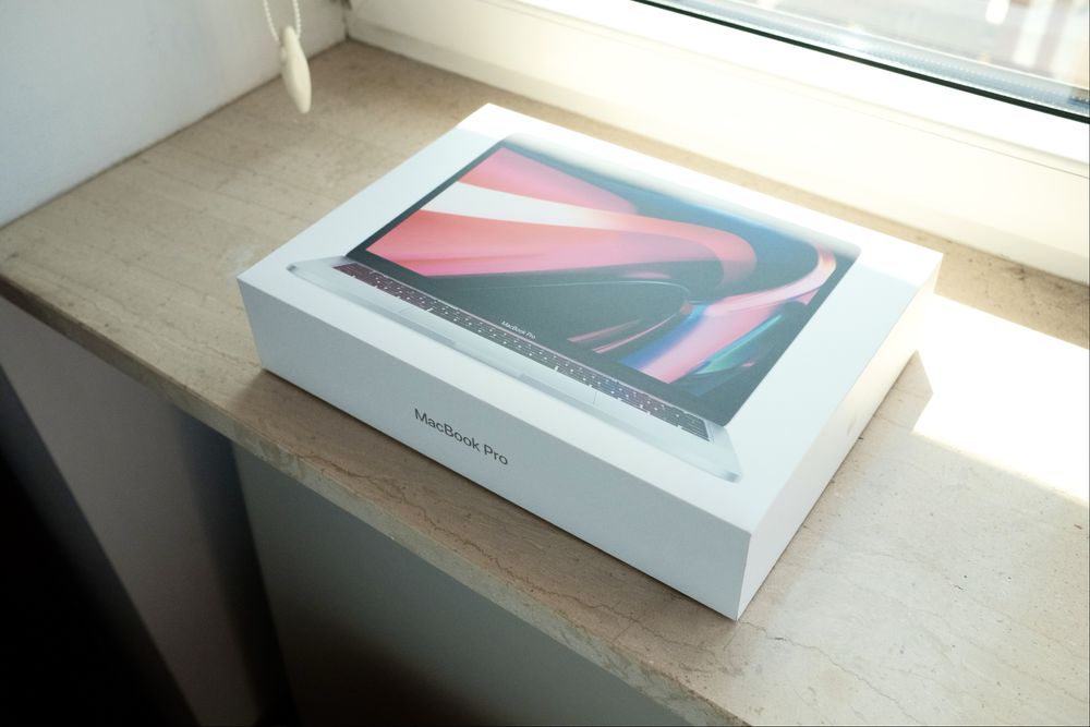 Apple MacBook Pro 13” M1 8/512 GB Srebrny (STAN IDEALNY) MacBook Air