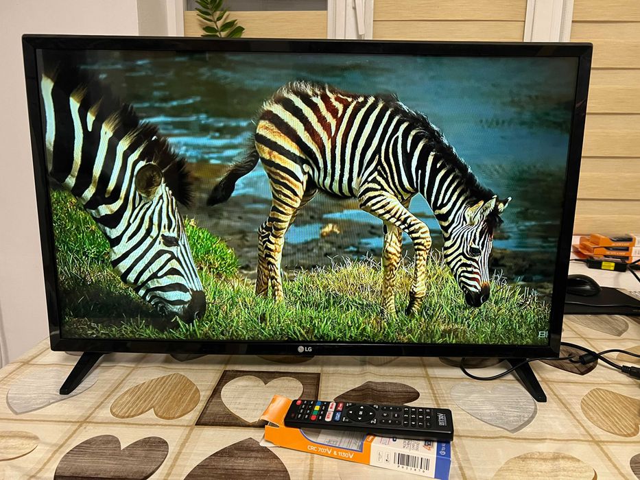 Телевізор LG 32LJ510U