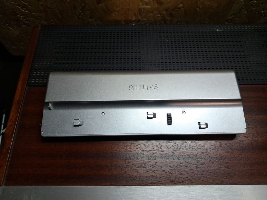 Philips Portable Video Player PET 1002