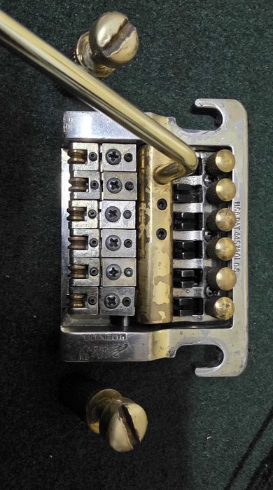 Mostek gitarowy,Tremolo  Kahler 2200 Gold - Made in Usa