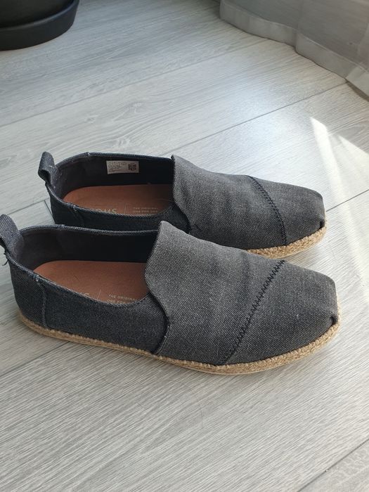 Espadryle Toms. Szare, męskie. 41/8,5