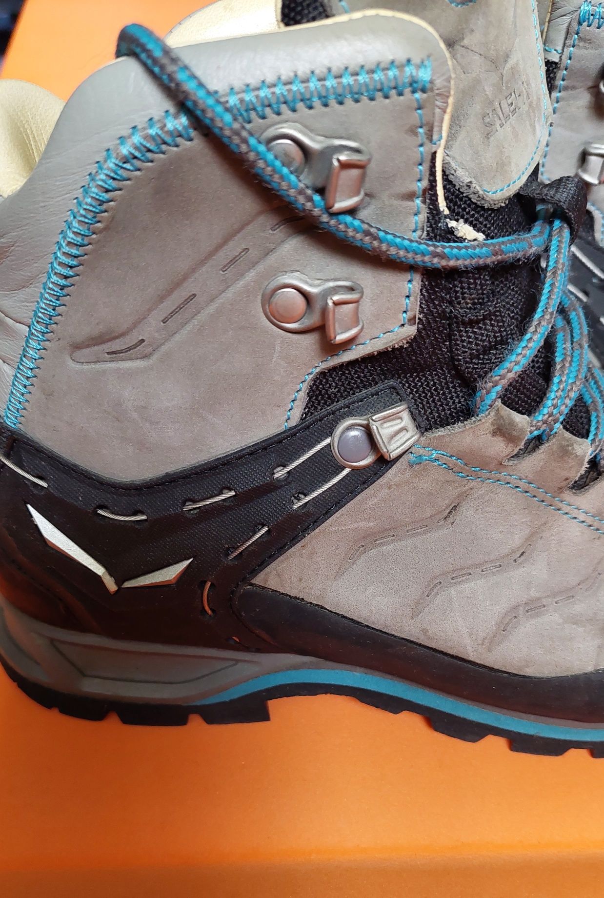 Buty trekkingowe SALEWA damskie wysokie