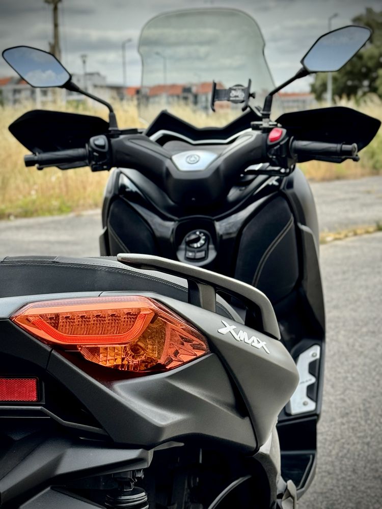 Yamanha XMax 300cc IronMax Black Mate