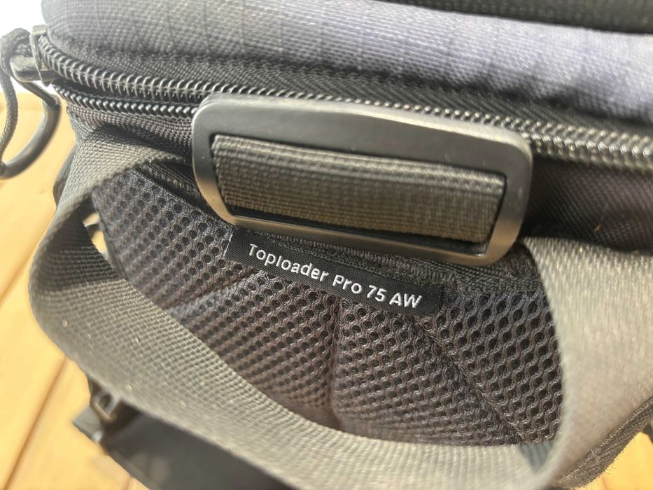 Bolsa Lowpro - Topdoader pro 75aw