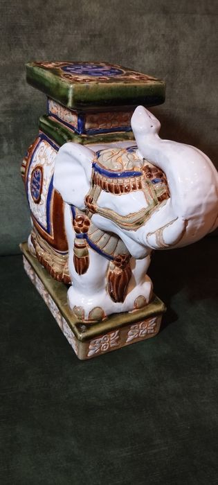 Elefante de Cerâmica Asiático (23cm) - Vintage, Símbolo da Sorte