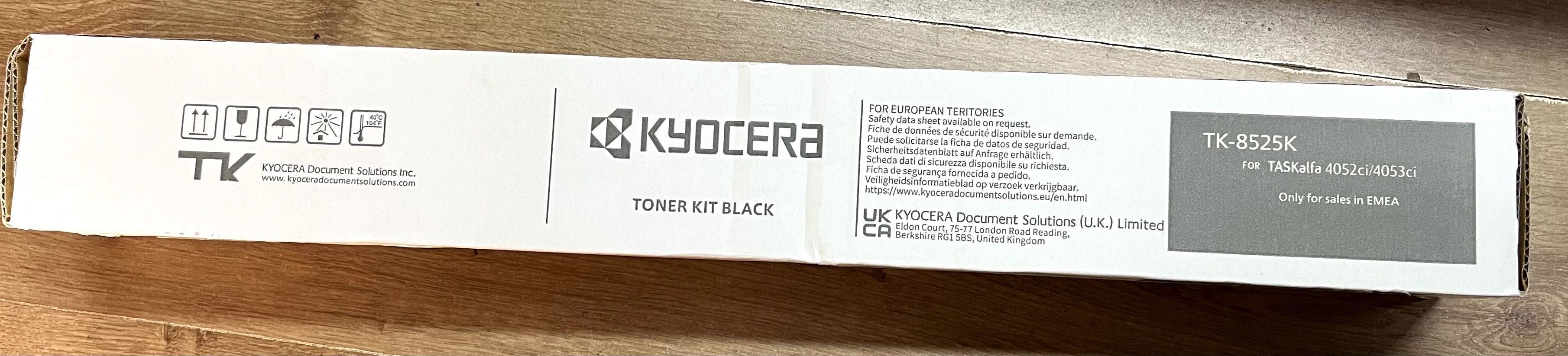 Toner Kyocera TK-8525k black oryginał na 30000 stron czarny