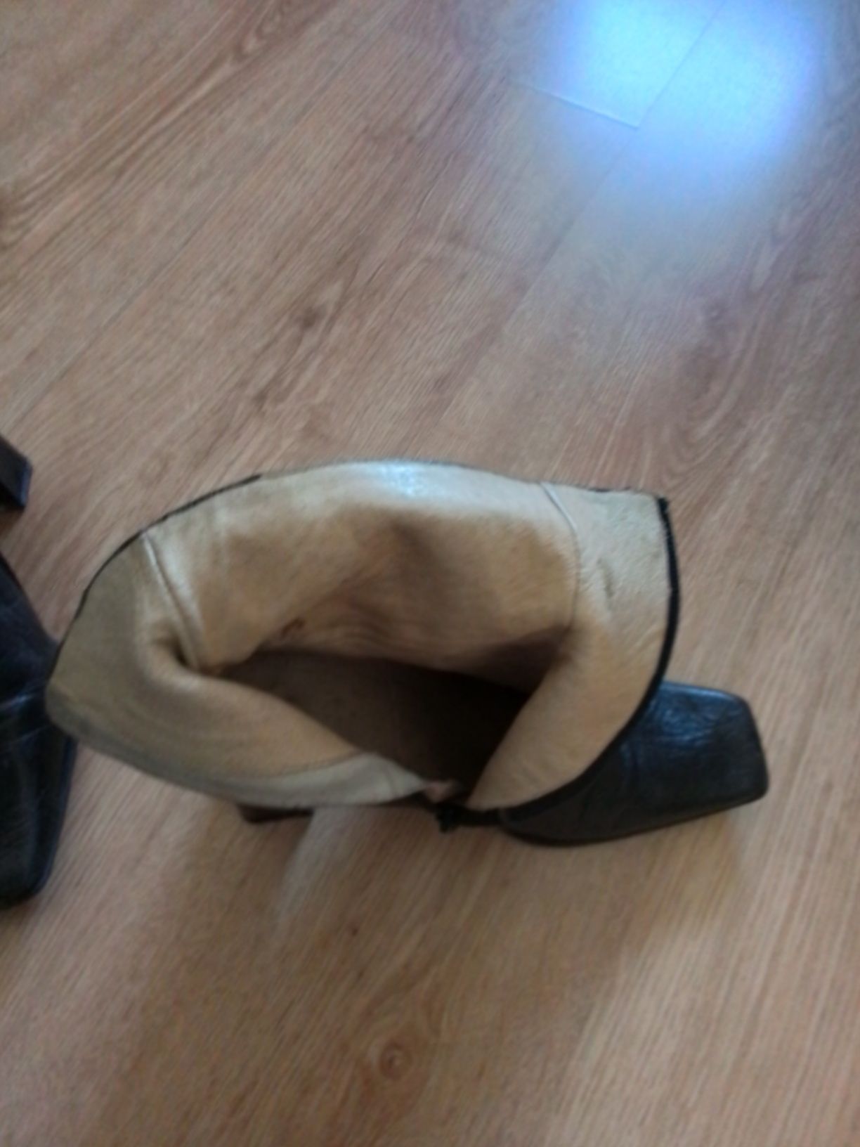 Botas com muito pouco uso
