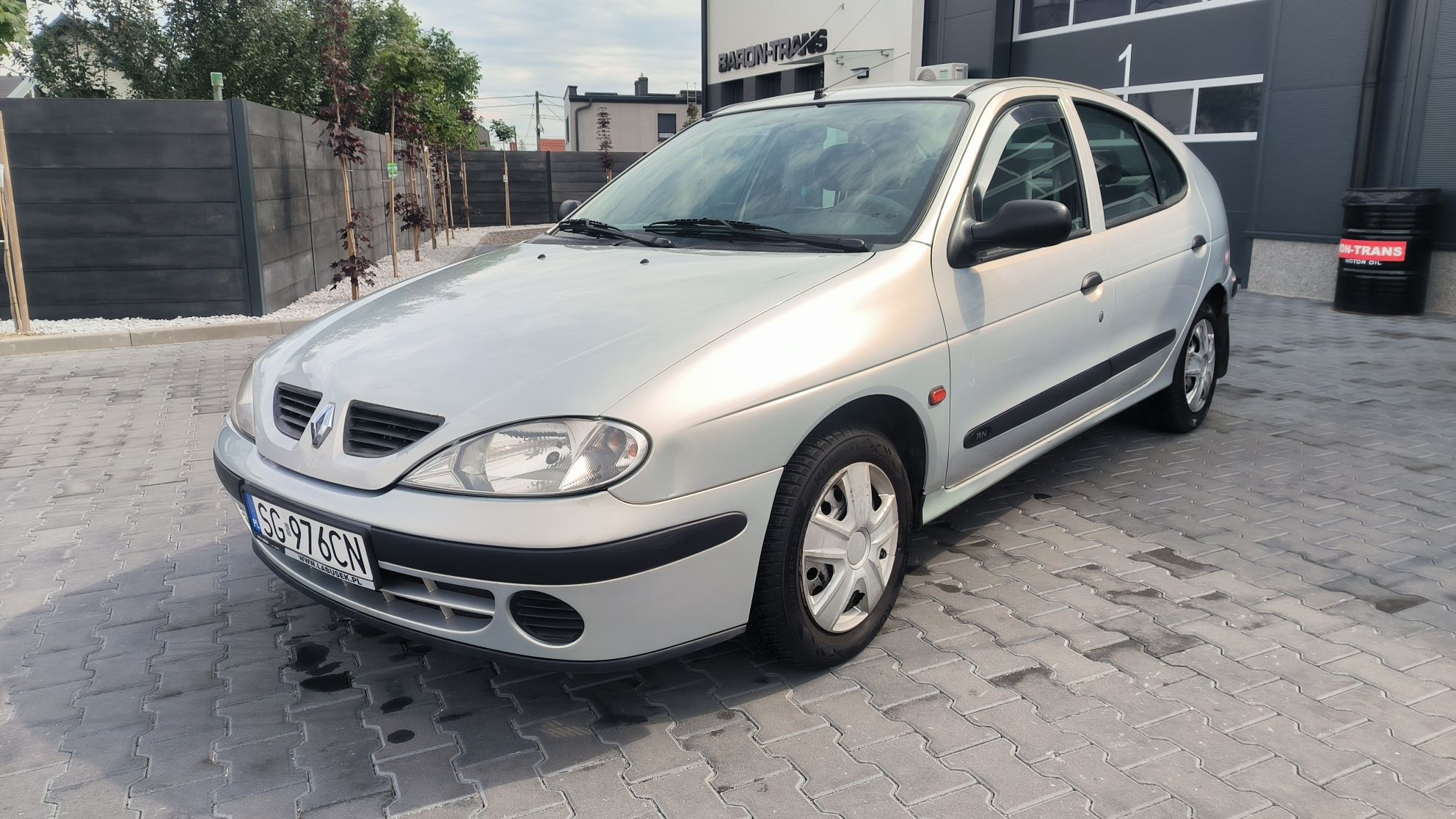 Renault Megane 1,4 16v, mały przebieg,stan bdb