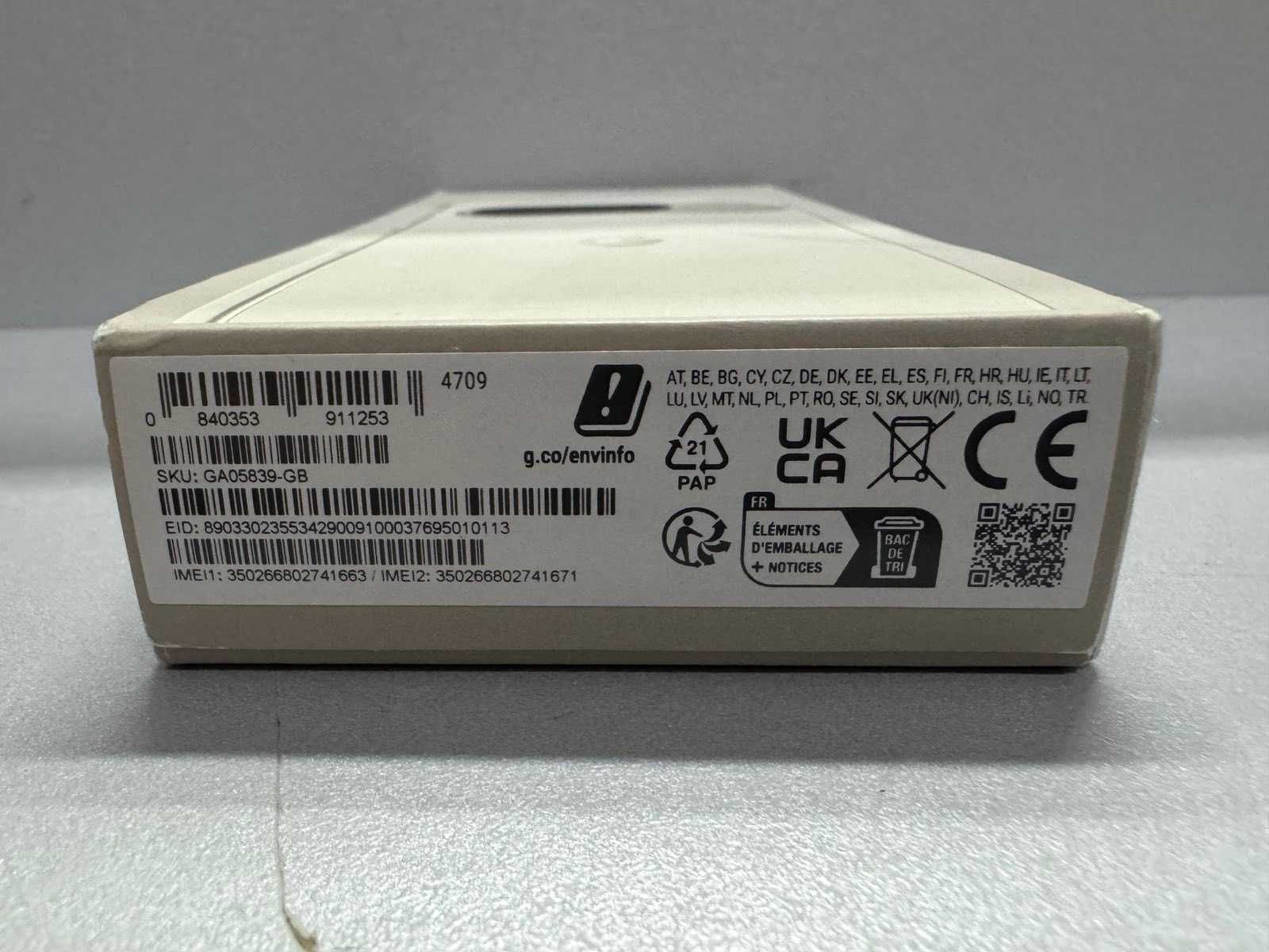 Флагман Google pixel 12/128 porcelain Новий !