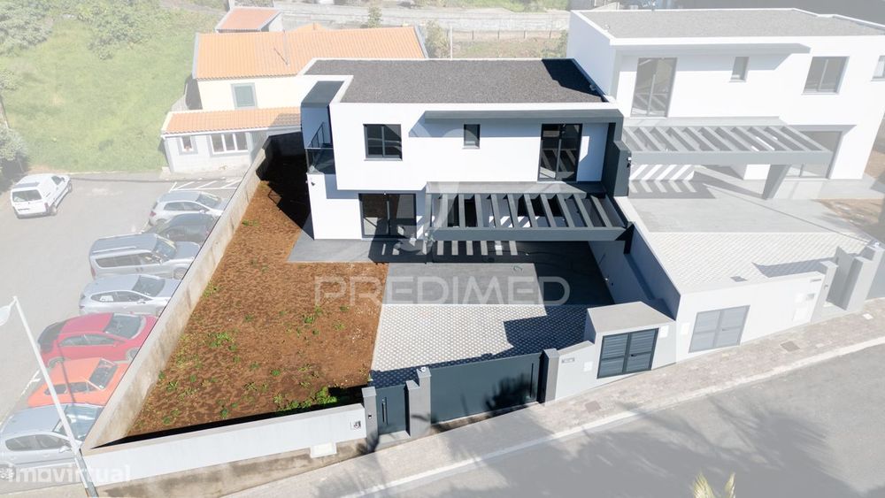 Moradia Nova T3 em Funchal