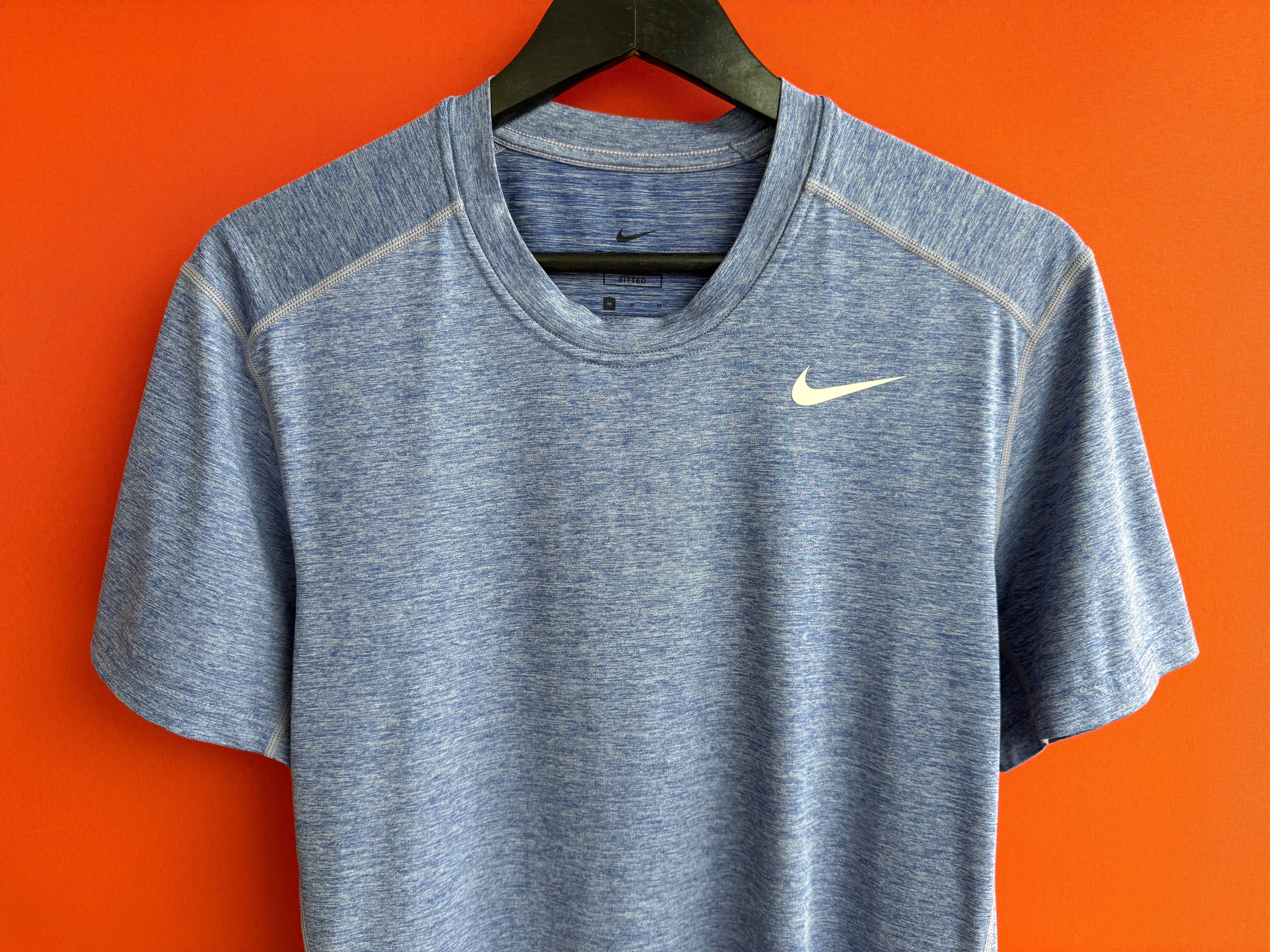 Nike оригинал мужская спортивная футболка размер M Б У
