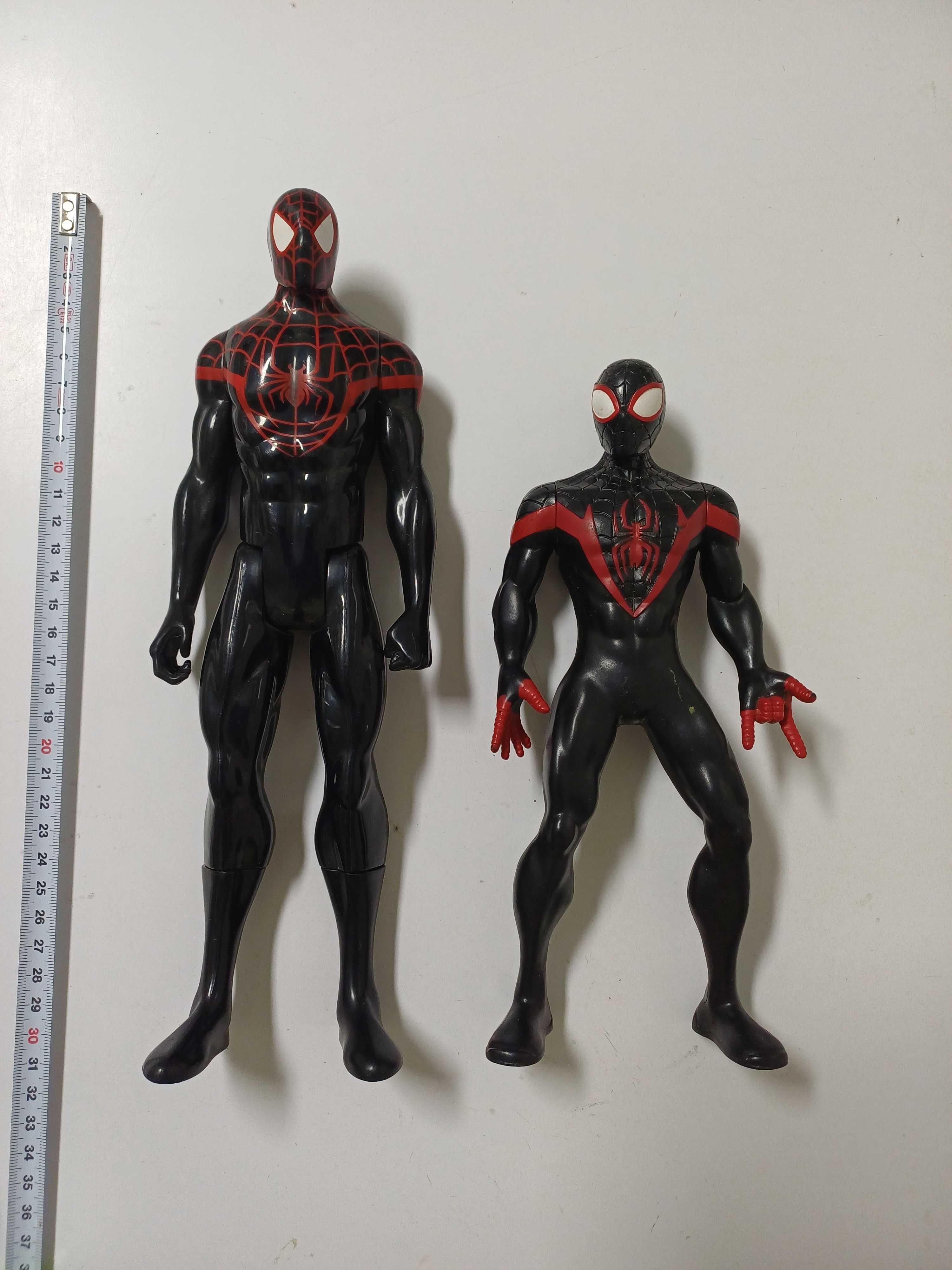 Figuras de Super Heróis - 6 unidades