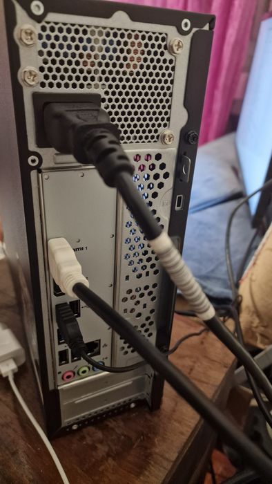 Computador compacto (12 geração Intel) ACER xc176o(2o23)