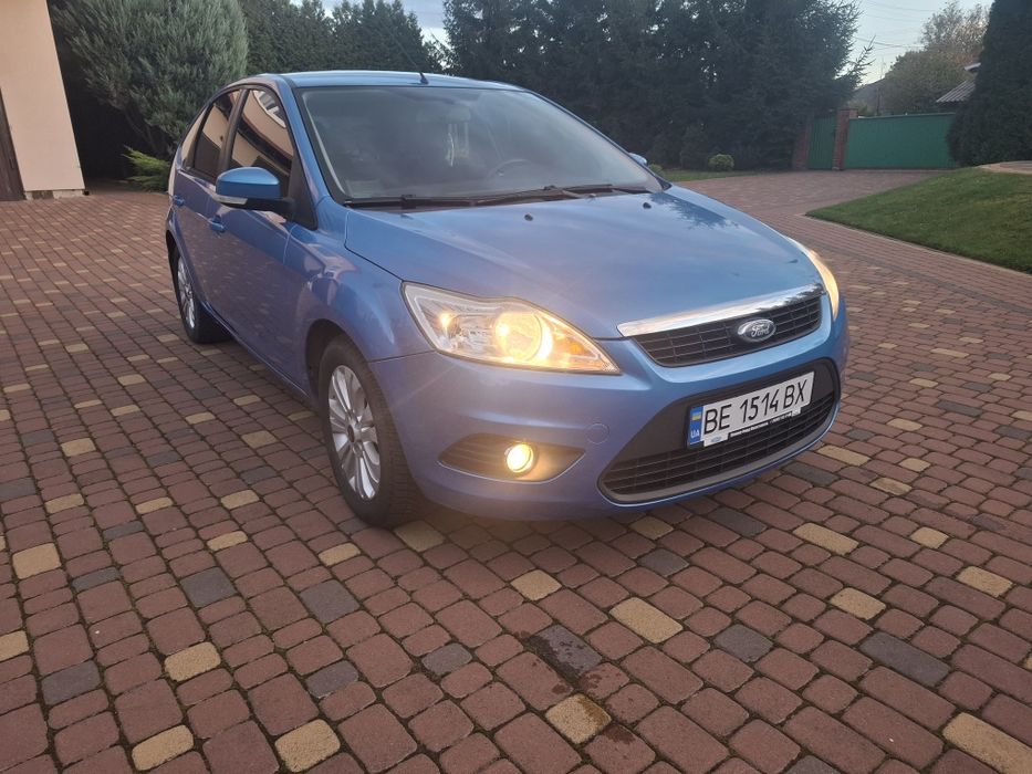 Ford Focus 2010р 1.6 бен/газ