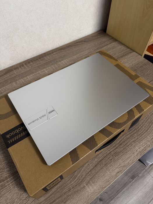 Ноутбук Asus Vivobook 16