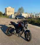 Honda CB125R (full extras)/troca carro