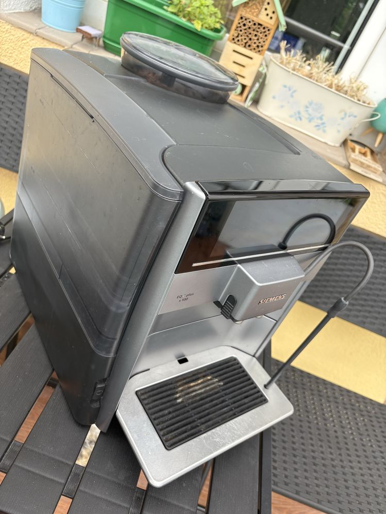 Ekspres Siemens EQ6 plus S100