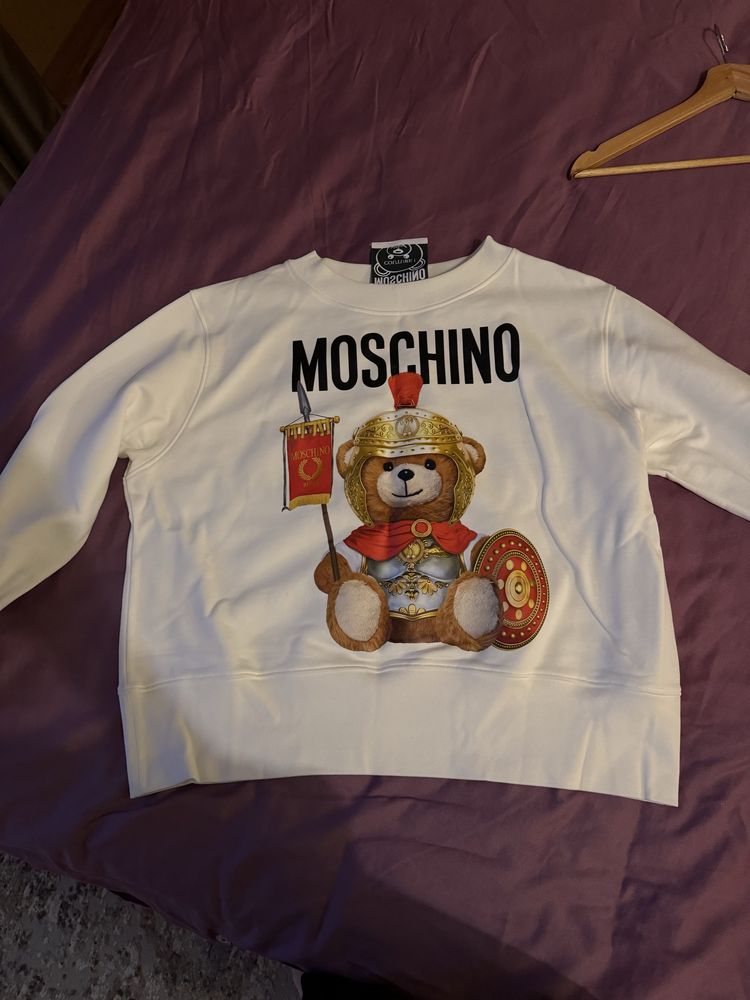 Moschino кофта