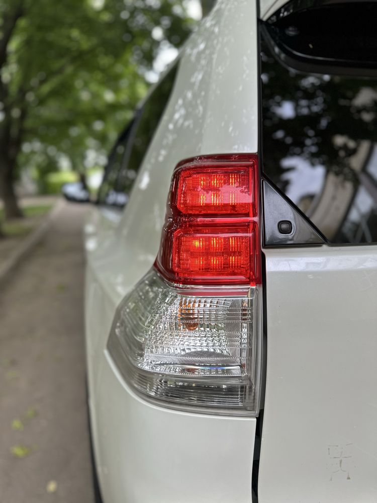 Продам Toyota land Cruiser Prado 150 прадо