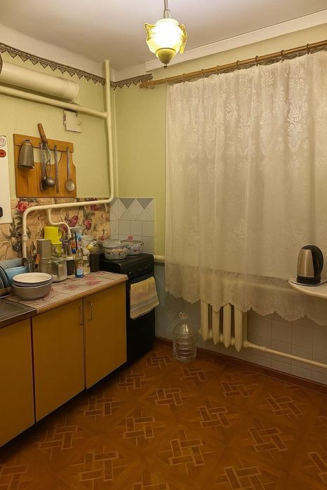 Продам 1 кімнатну квартиру вулиця Грушевського