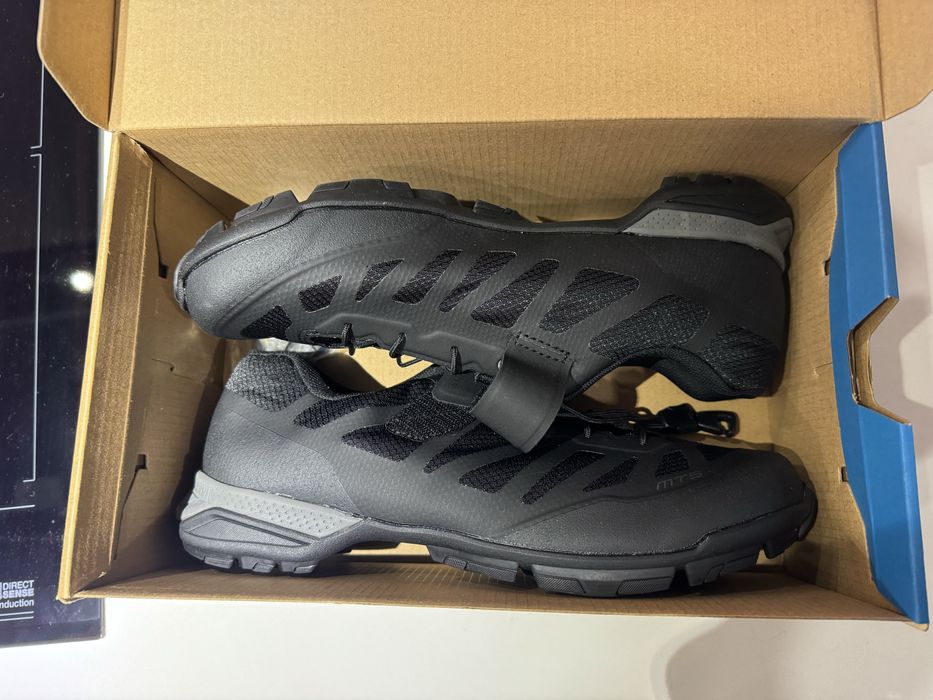 Sapatos Shimano ST-MT602