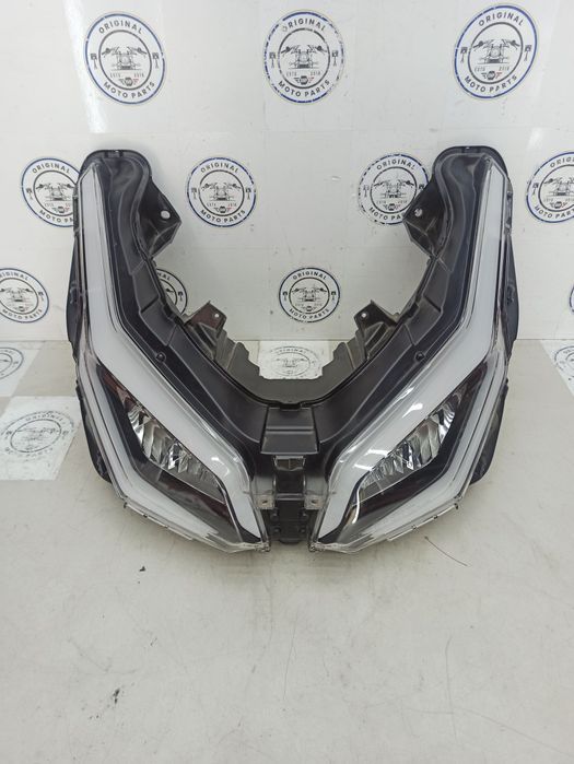 Farol ótica Honda Forza