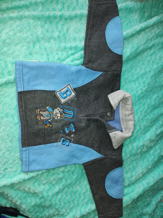 Bluza z kołnierzykiem rozmiar 62/68