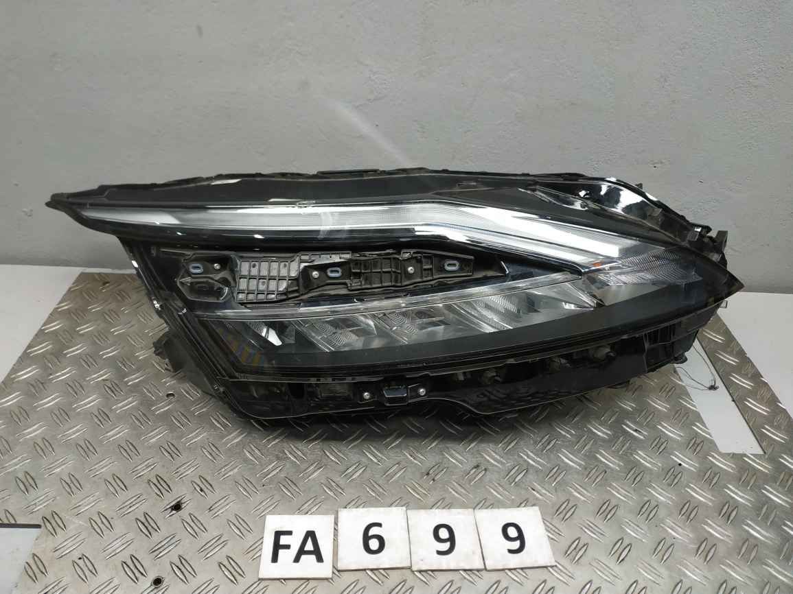Nissan Qashqai J12 2021- Фара R після ремонту FA0699 260106UN0C
