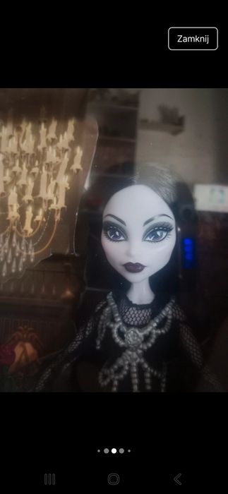 Monster high skullector wednesday