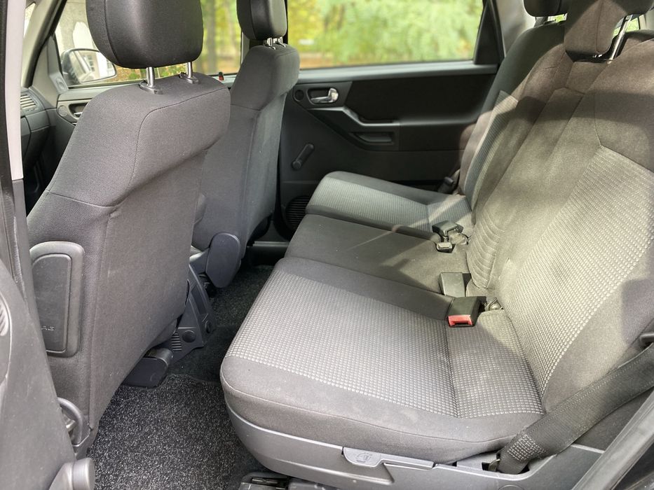 Продам Opel Meriva  1.6 автомат