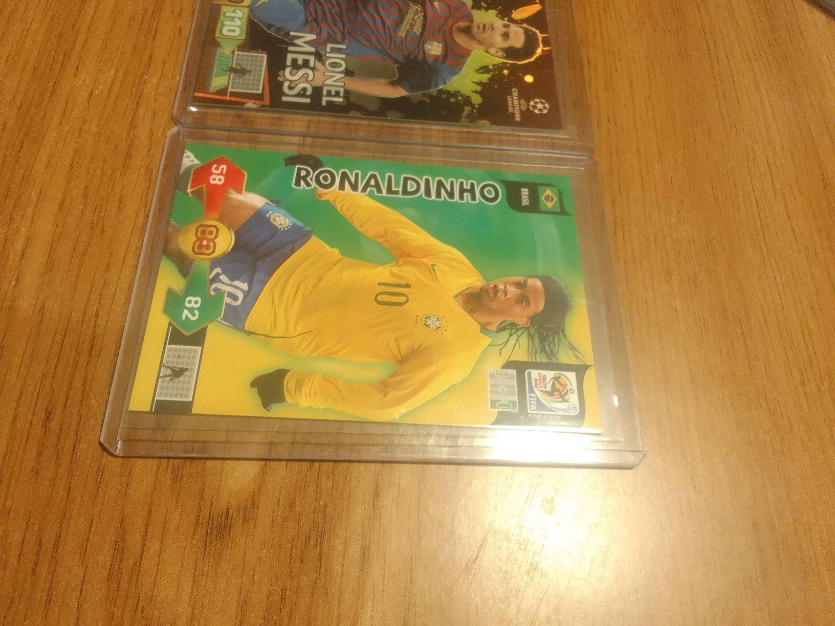 Karty piłkarskie panini Ronaldinho Messi