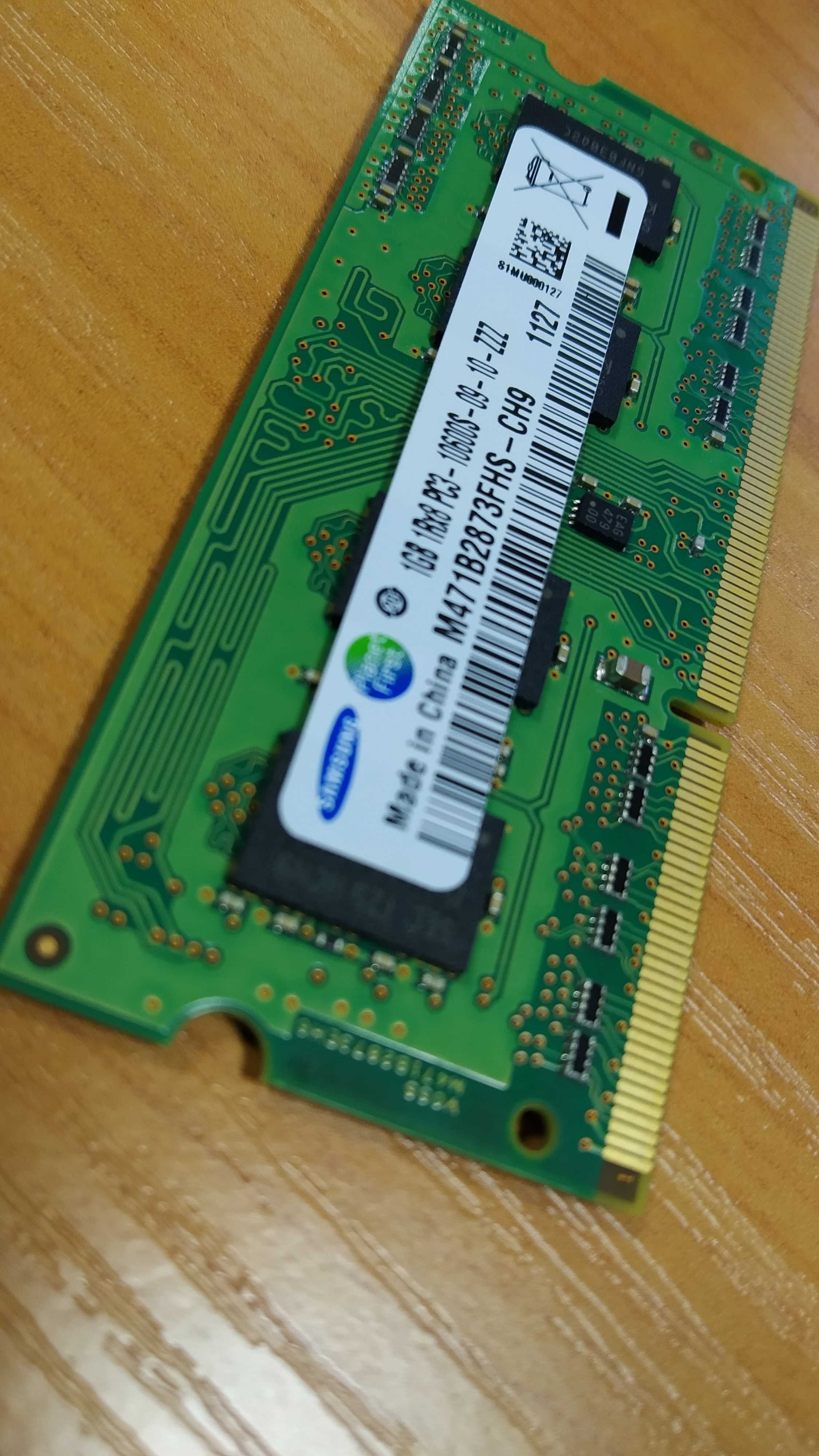 Оперативна пам'ять RAM DDR3 1Gb Samsung 1R*8 M471B2873FHS-CH9
