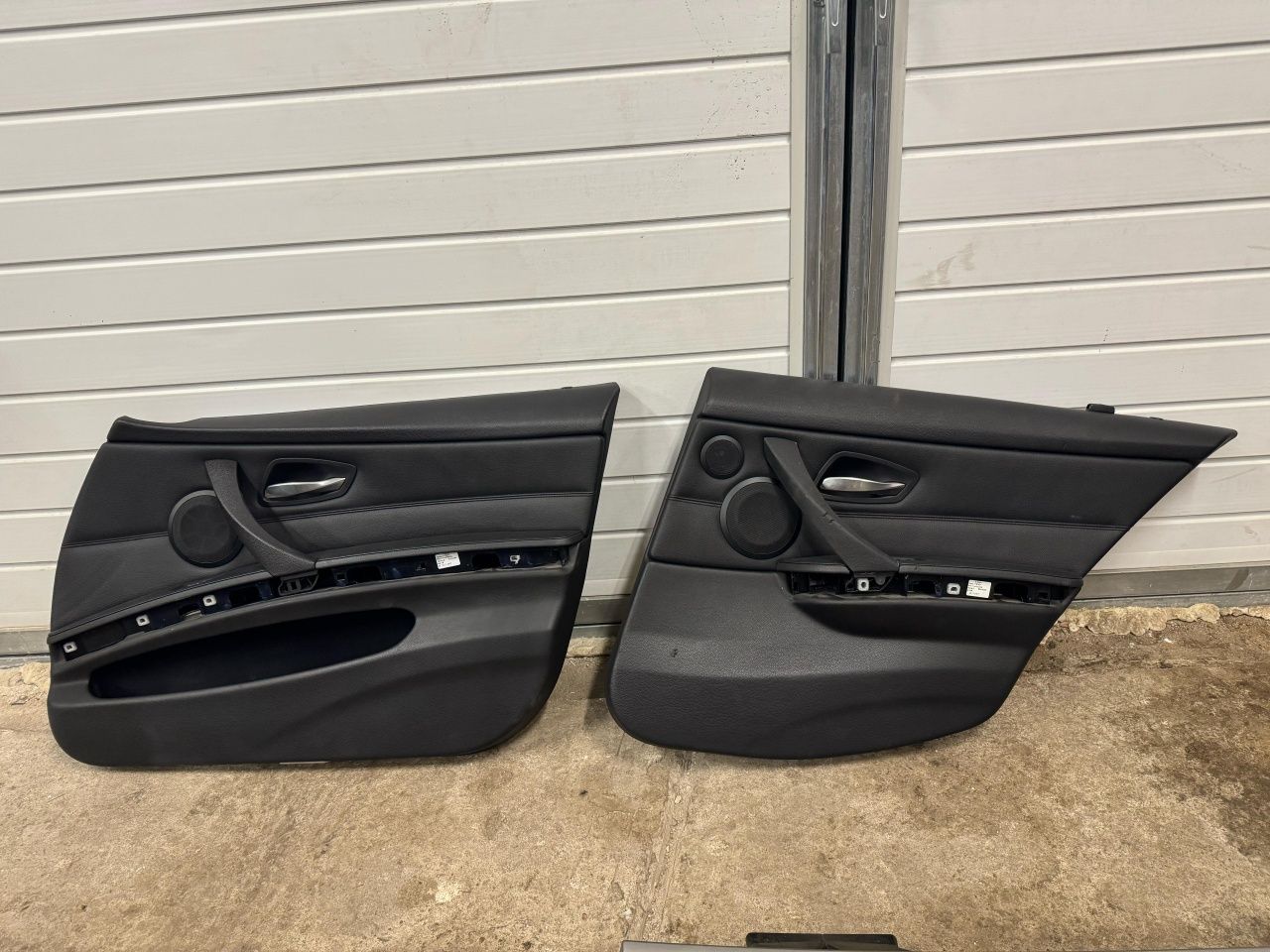 Boczki skóra BMW E90 E91 pod l7 hi fi