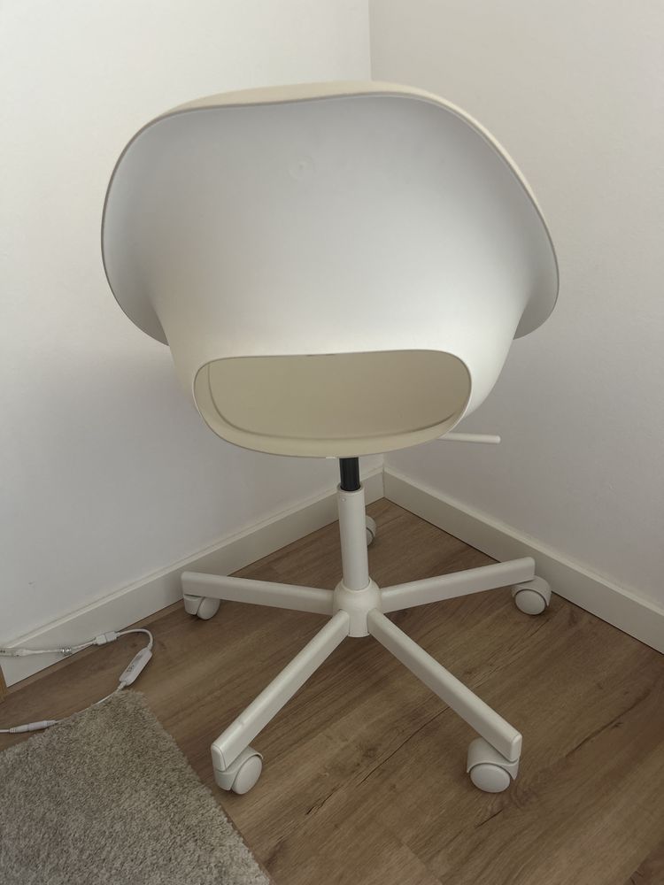 Cadeira de escritorio ikea