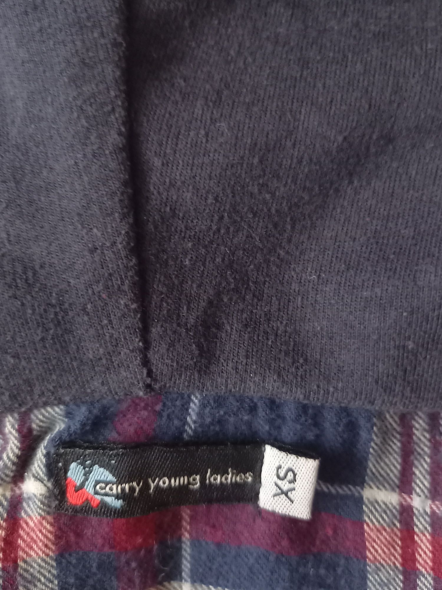 Koszula damska flanelowa z kapturem rozmiar Carry rozmiar XS