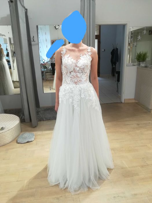 Suknia ślubna w kształcie litery A