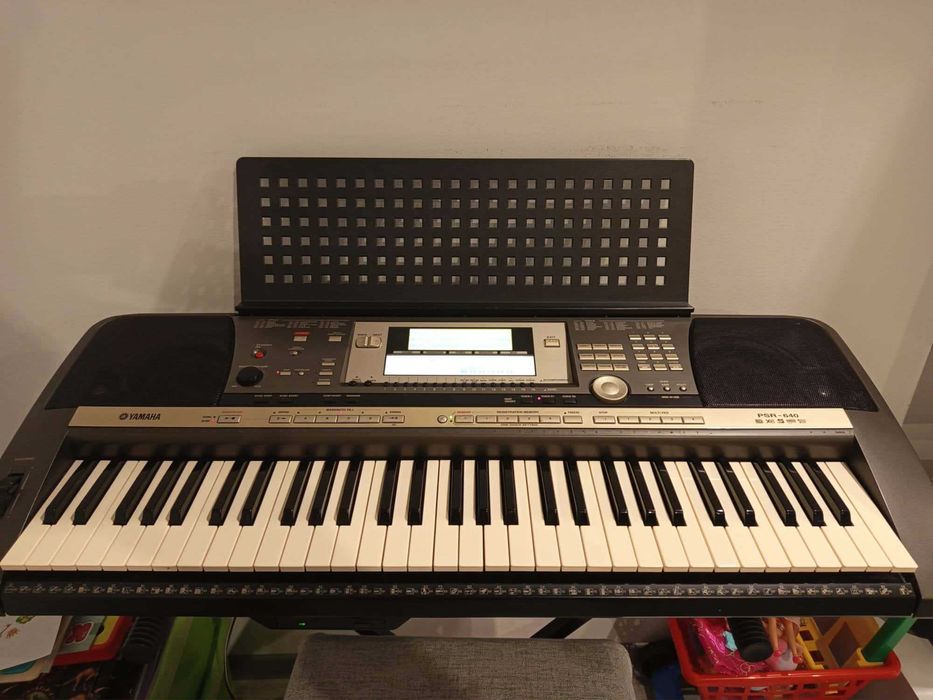 Keybord Yamaha psr 640 sprzedam organy pianino używane