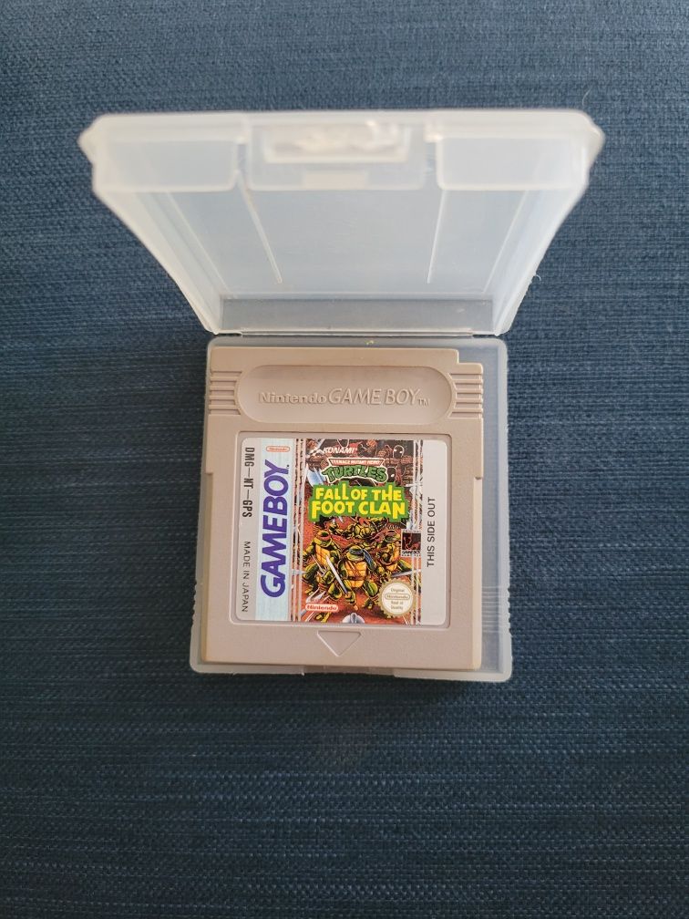 Teenage Mutant Ninja Turtles - Fall of the Foot Clan (Game Boy)