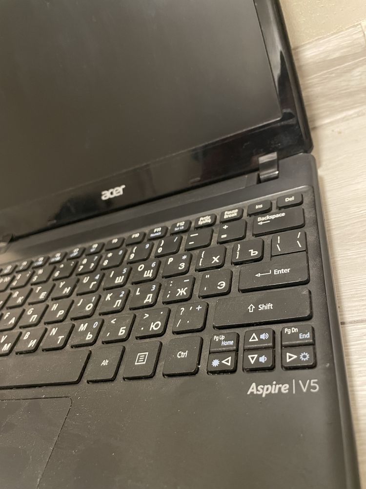 Ноутбук Acer Aspire V5-131