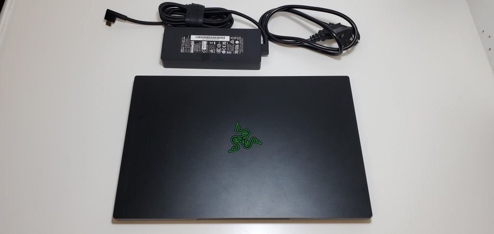 Razer Blade 15 Advanced i7-11800/3070/16/1Tb
