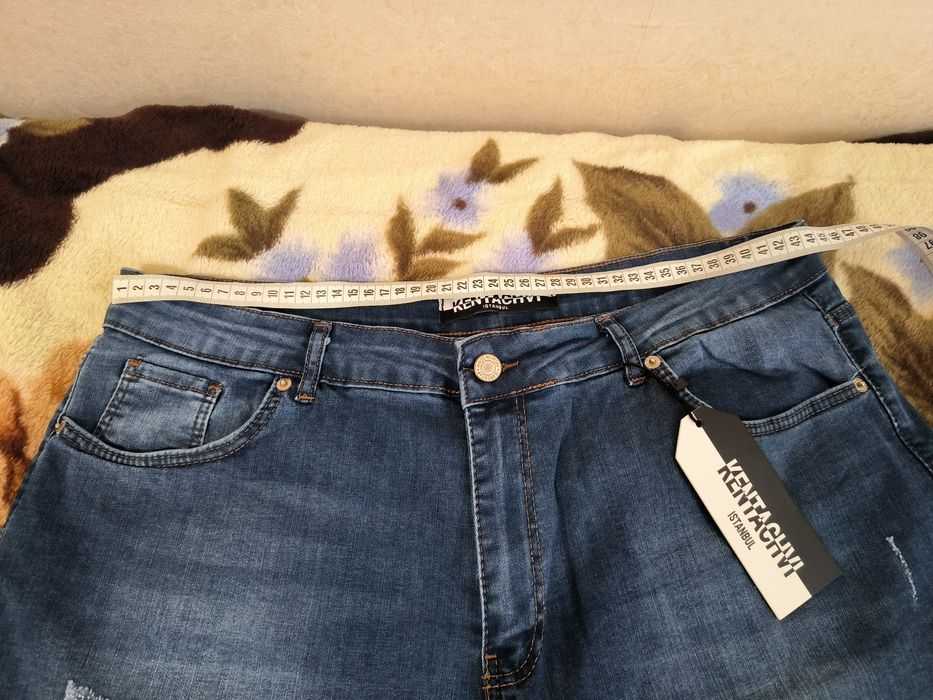 Шорти джинсові подовжені 52 розмір