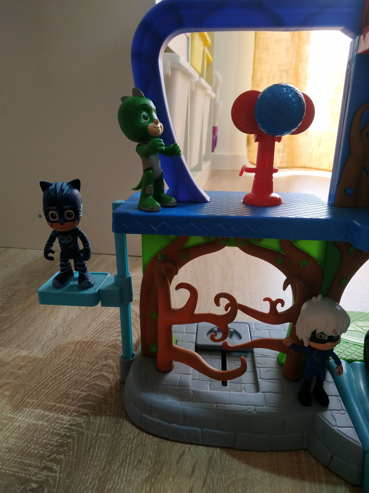 SEDE PJ MASKS como nova com figuras