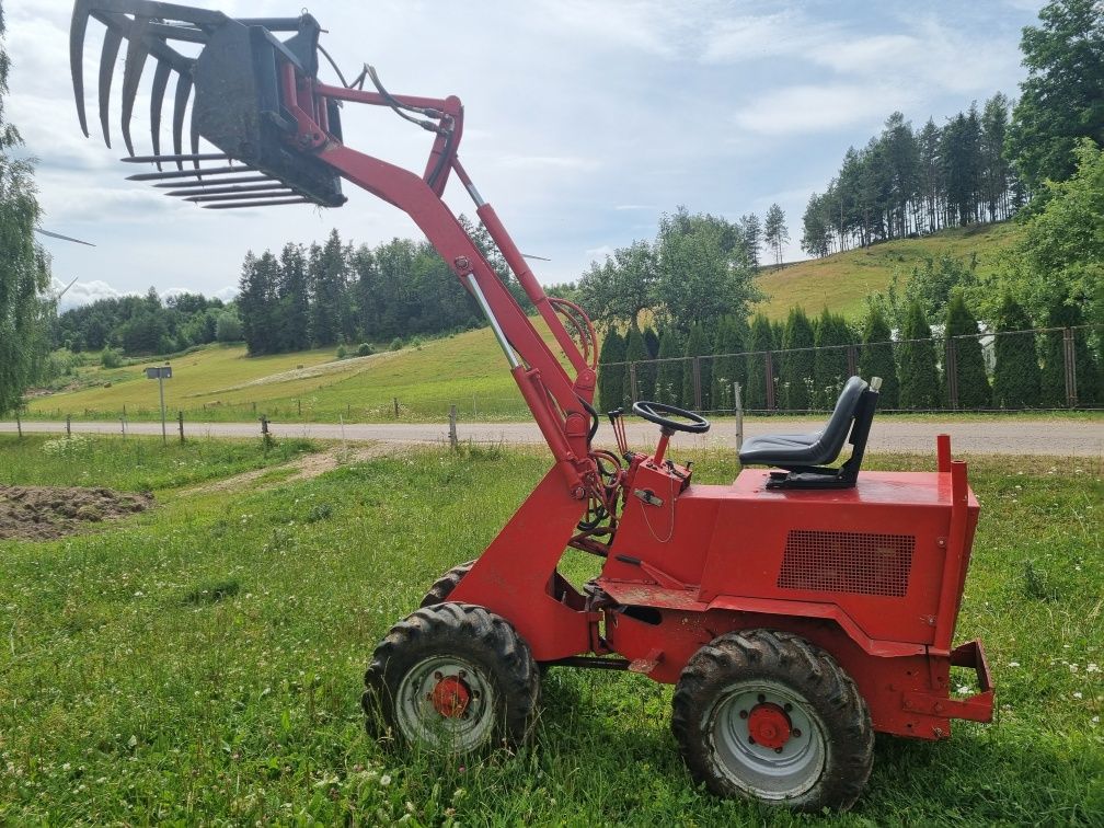 Mini ładowarka schaffer 330
