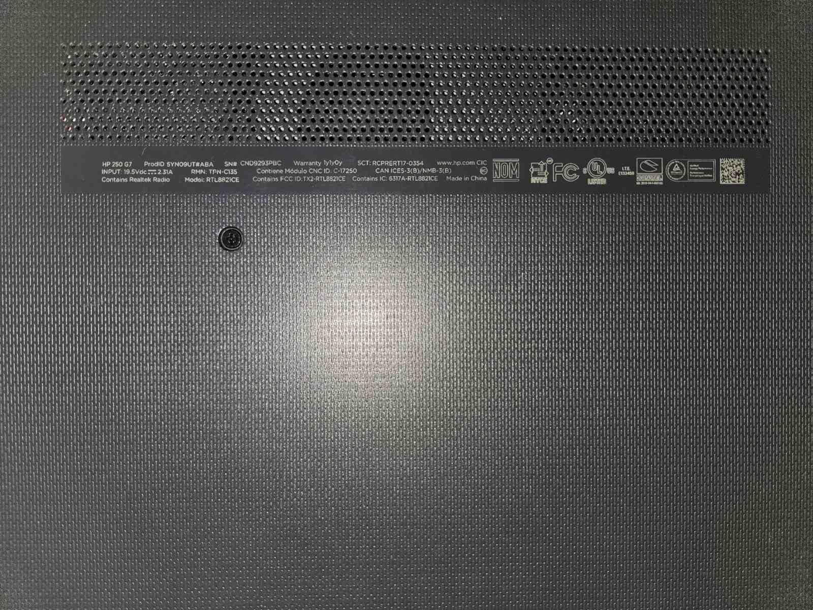 Ноутбук HP 250g7